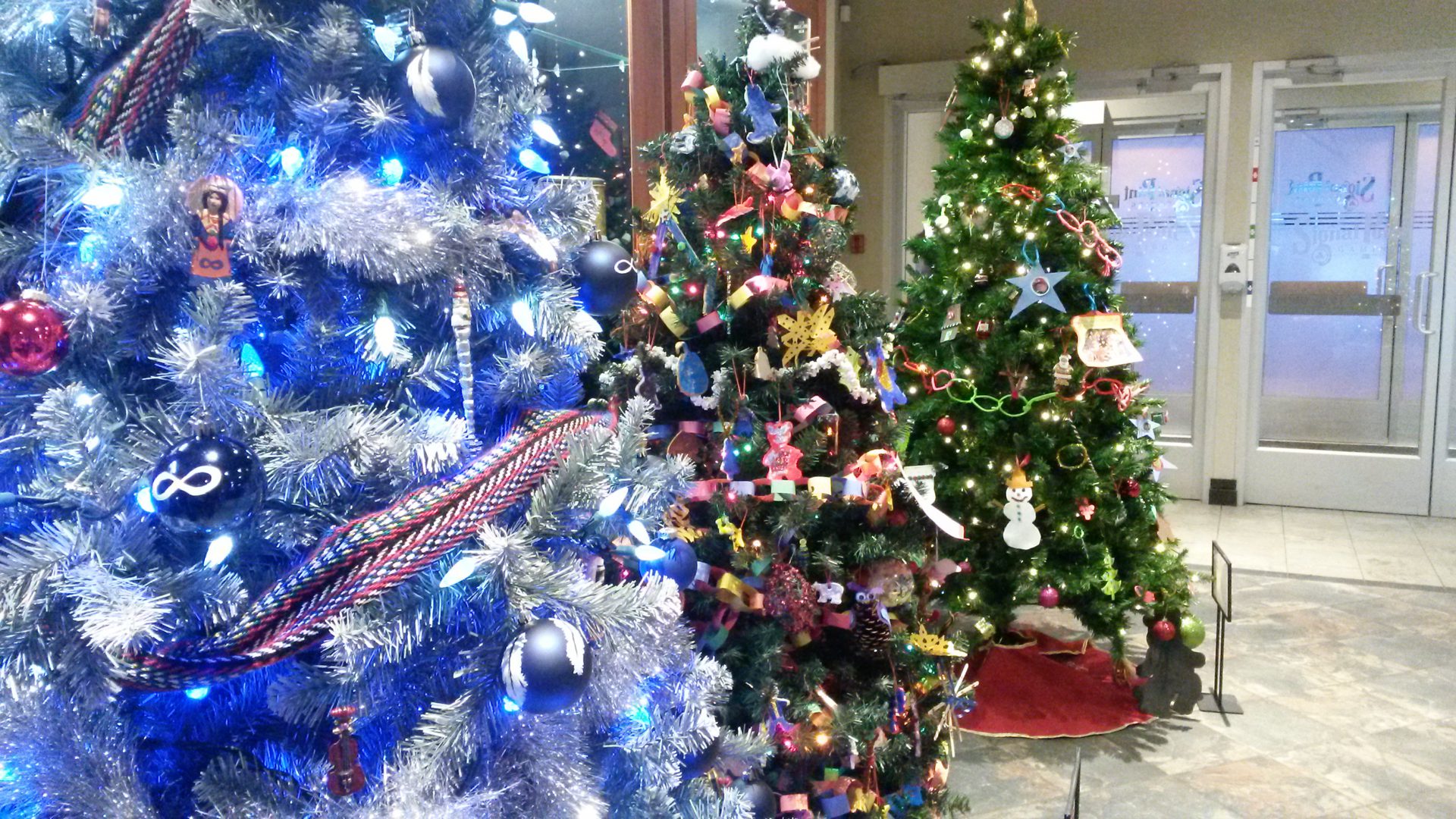 Signal Point Announces Festival of Trees Winners