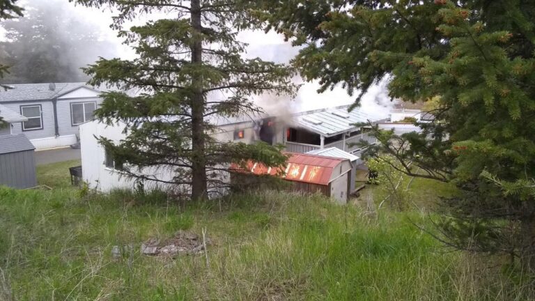 Crews Respond To Early Morning Fire At Williams Lake Mobile Trailer Park