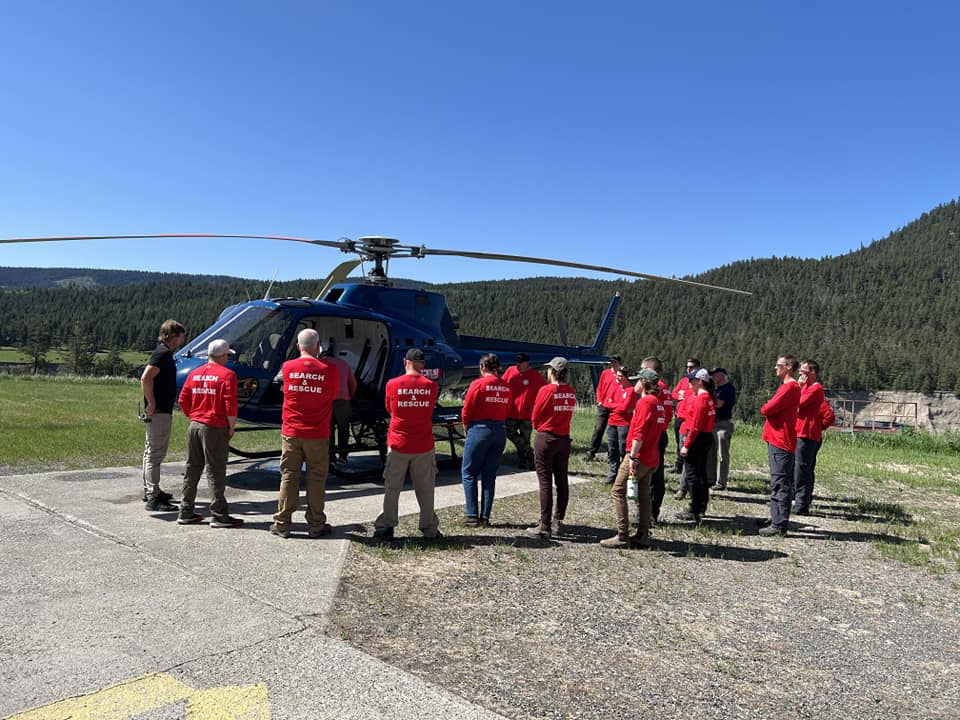 Central Cariboo Search and Rescue conducted their hover exit training